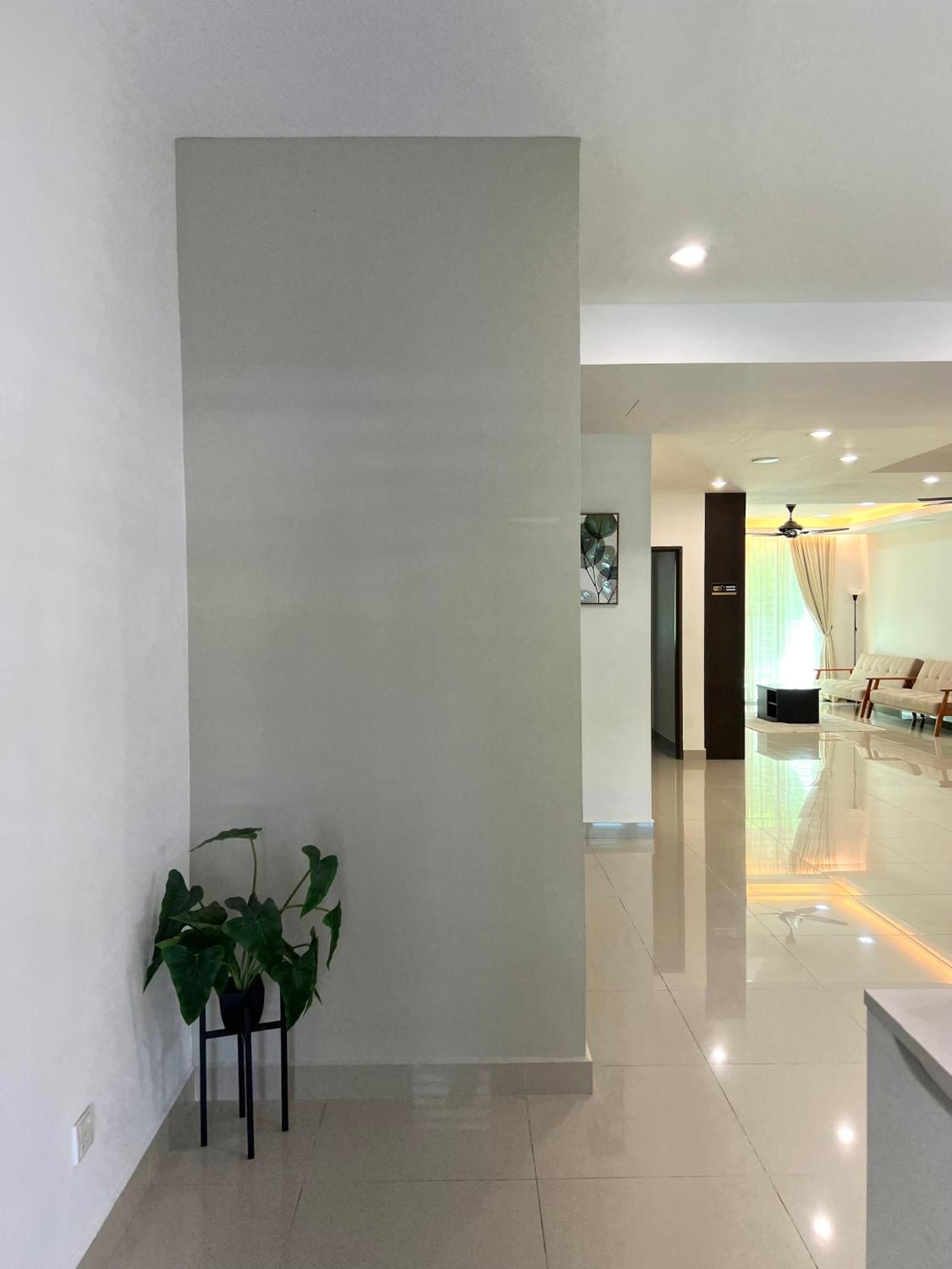 Lake-view House With Natural Vibes * Puchong
